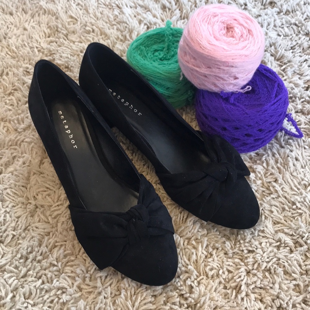 Dress shoes
